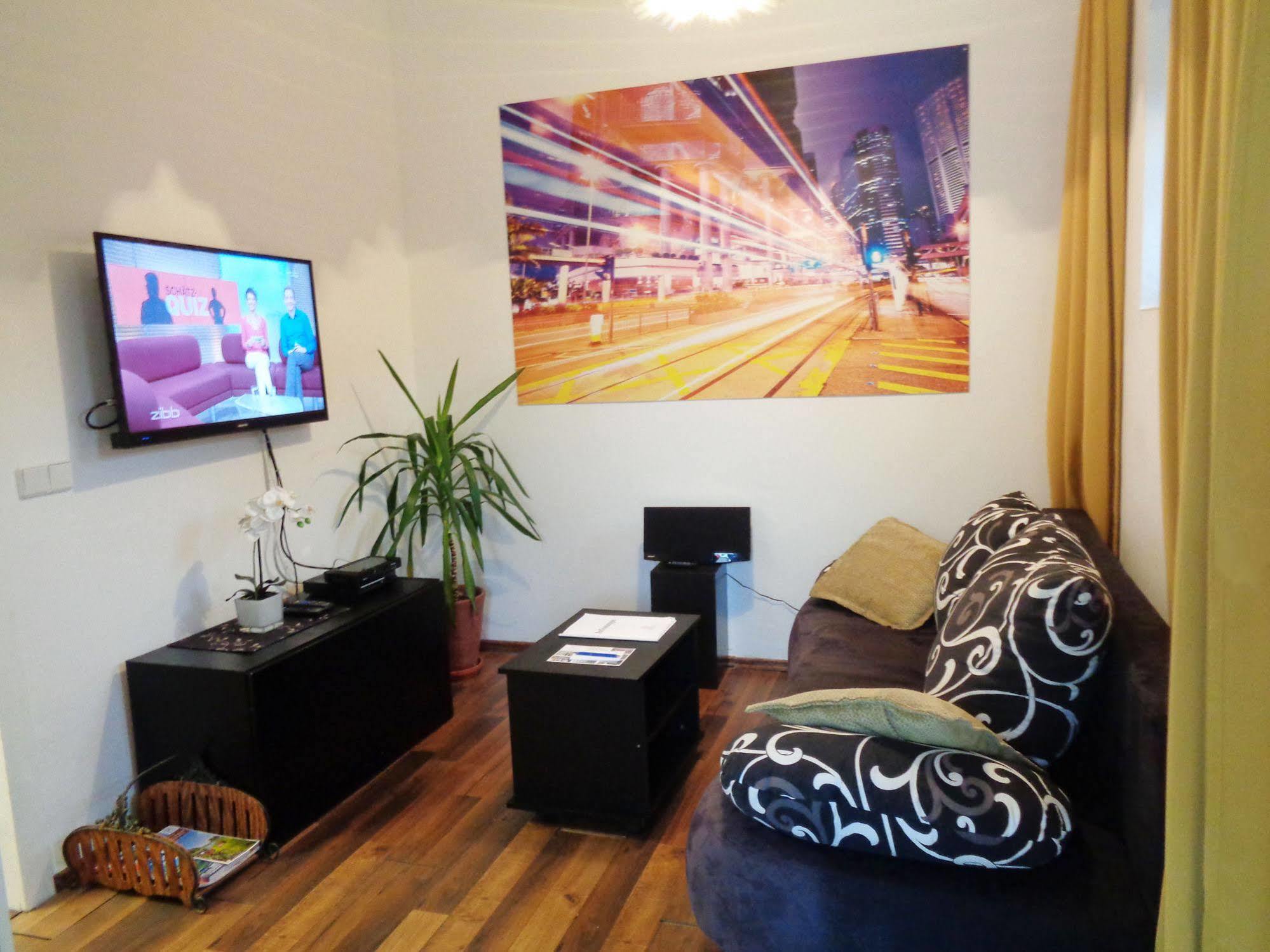 Hotel Apartment Puell Eimersleben エクステリア 写真