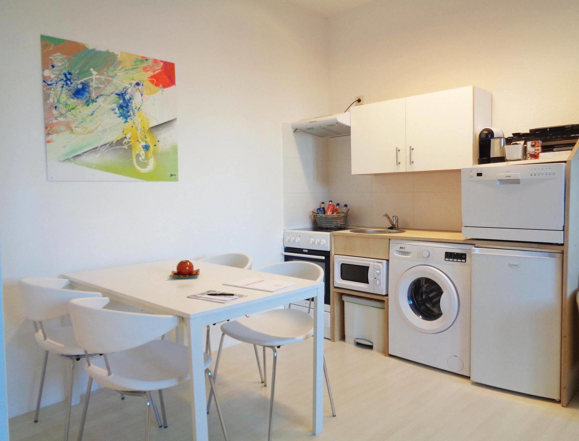 Hotel Apartment Puell Eimersleben エクステリア 写真